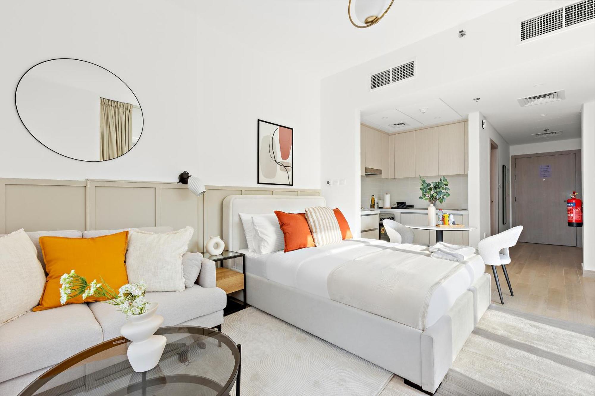 Stylish In Yas Island's Prime Location شقة *