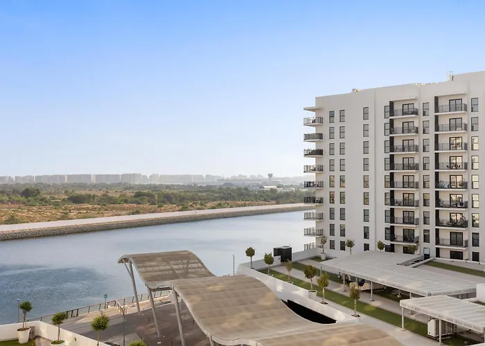 Stylish Studio In Yas Island\'S Prime Location